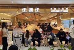 日排队超2000桌，举高高原班人马再造一个